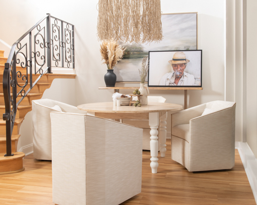 NC Furniture Manufacturer Designmaster Dining Room Setting